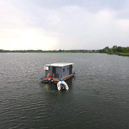 Houseboat Water Boy Apartament Plywajacy Dom Na Wodzie Lodz Uraz  Buitenkant foto